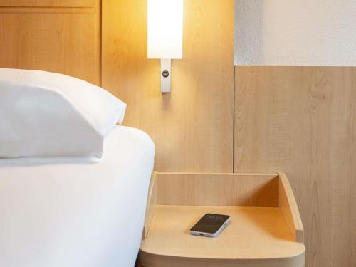 Habitación Doble Estándar - 2 camas del hotel Ibis Bilbao Centro. Foto 4