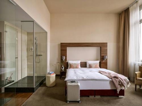 Habitación Superior - 1 cama grande del hotel Flemings Selection Wien-City. Foto 1