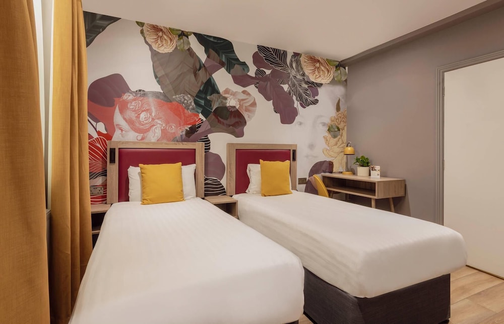 Habitación estándar con 2 camas individuales del hotel Comfort Inn Victoria. Foto 8
