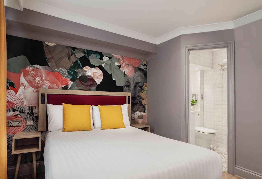 Habitación estándar doble del hotel Comfort Inn Victoria. Foto 3