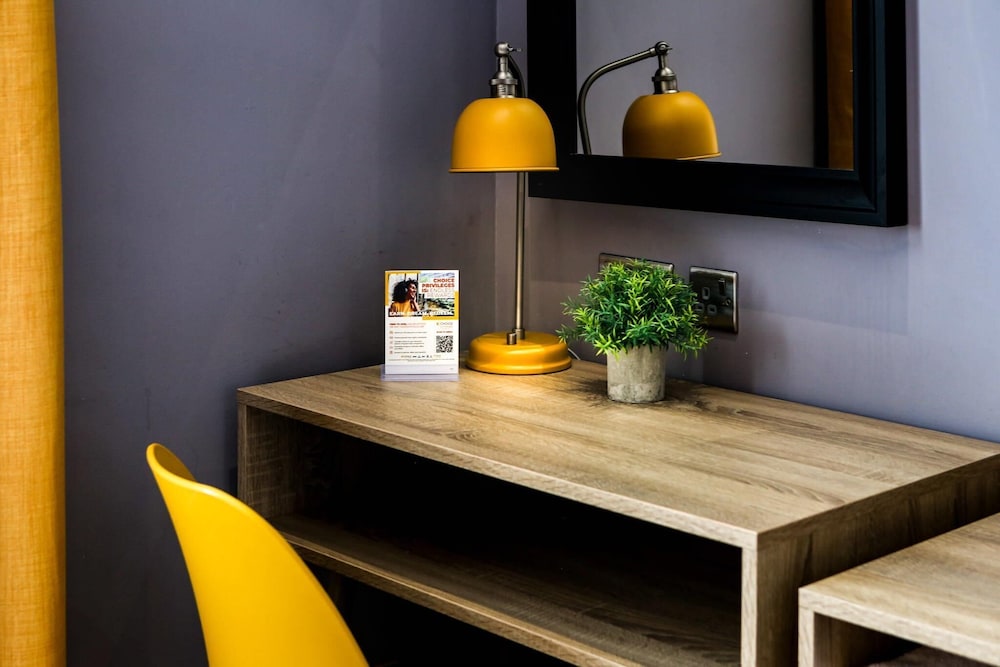 Habitación estándar doble del hotel Comfort Inn Victoria. Foto 4