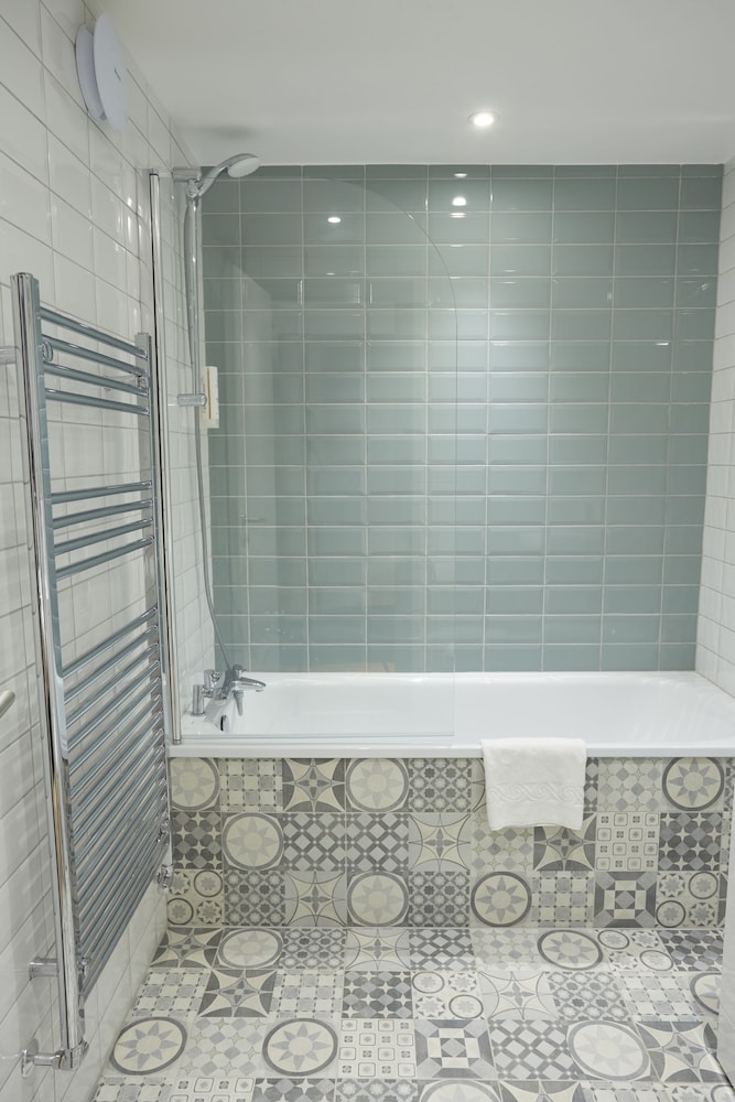 Habitación estándar doble del hotel Comfort Inn Victoria. Foto 14