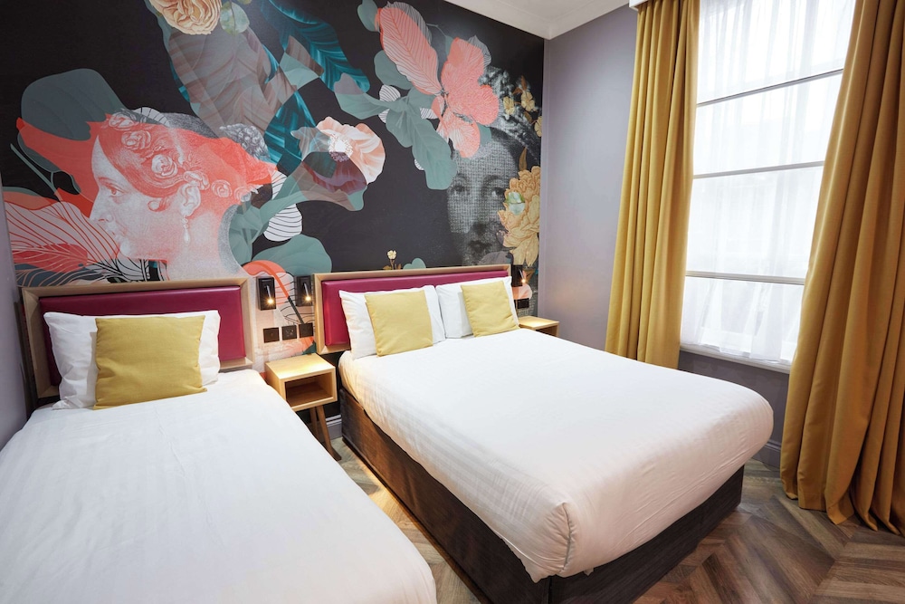 Habitación triple estándar del hotel Comfort Inn Victoria