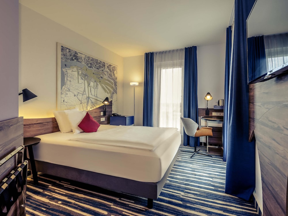 Habitación estándar con cama queen size del hotel Mercure Hamburg Mitte