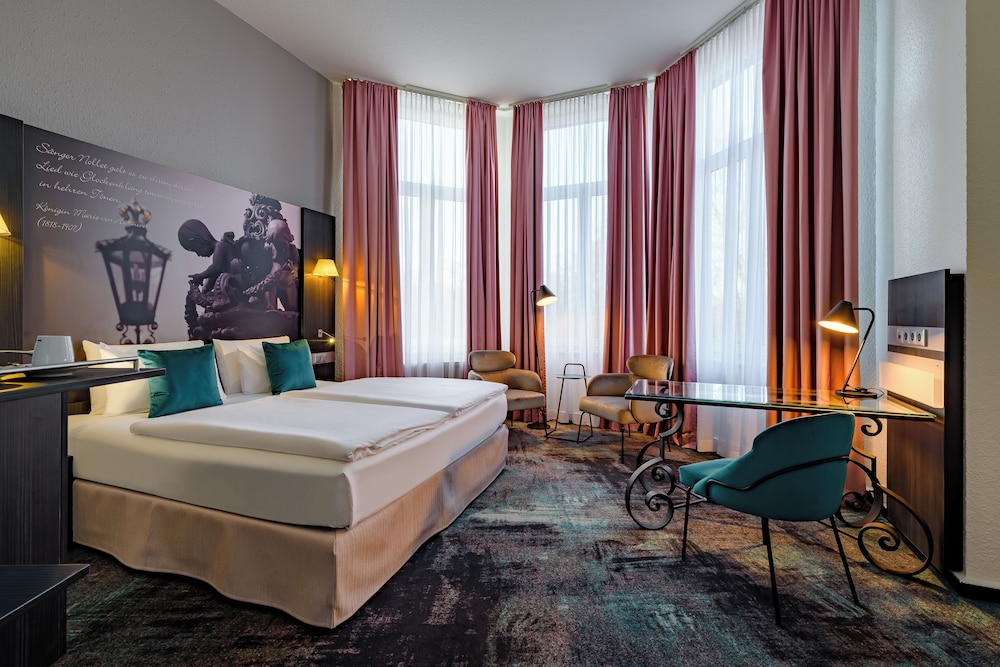 Habitación Privilege con cama doble del hotel Mercure Hotel Hannover City. Foto 1