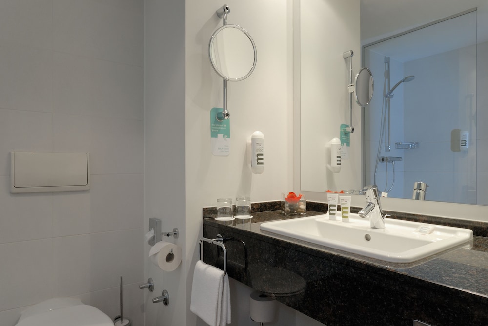 Privilege, Habitación doble, 1 cama doble del hotel Mercure Koblenz. Foto 6