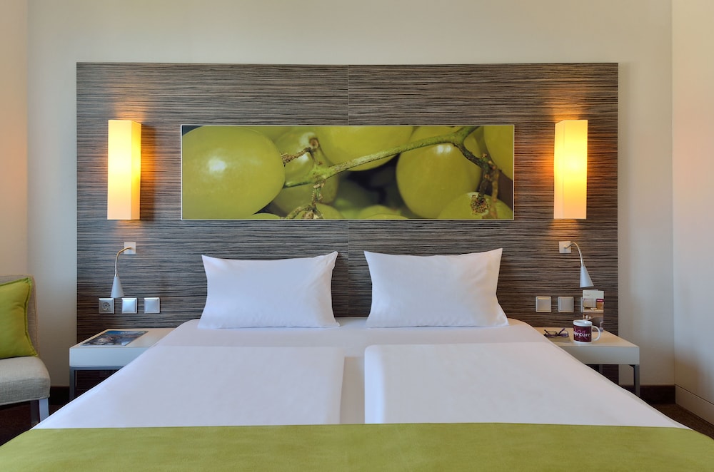 Habitación estándar con 2 camas individuales, 2 camas individuales del hotel Mercure Koblenz. Foto 3
