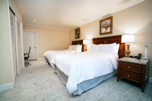 Habitación cuádruple Lujo 2 Camas dobles del hotel Stanford