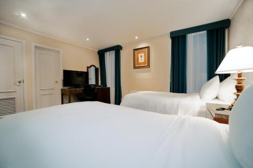 Habitación Doble Estándar - 2 camas del hotel Stanford. Foto 2