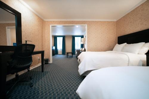 Habitación con 2 camas grandes - Adaptada para personas con discapacidad del hotel Stanford. Foto 3