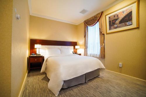 Habitación doble Lujo 1 Cama king Vista ciudad del hotel Stanford