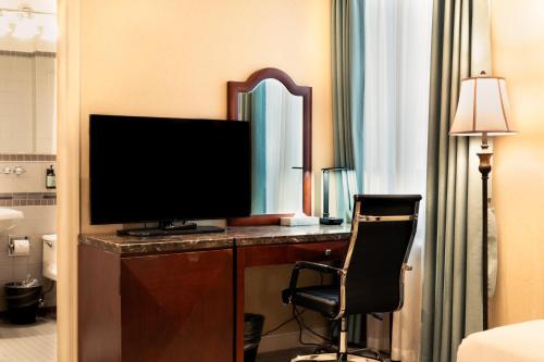 Habitación Doble Estándar - 2 camas del hotel Stanford. Foto 9
