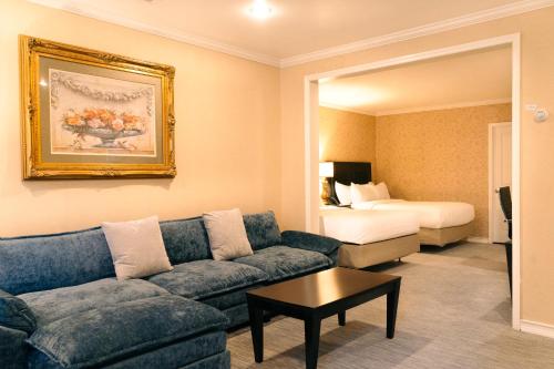 Habitación Deluxe con 2 camas grandes del hotel Stanford. Foto 12