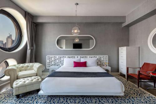 Habitación Gold - 1 cama extragrande del hotel Dream Downtown. Foto 2