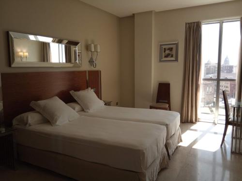 Habitación Doble adaptada para personas con discapacidad - 2 camas del hotel Gran Corona Sol