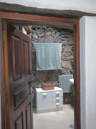 Casa con 1 dormitorio del hotel Casa Rural Aborigen Bimbache. Foto 27