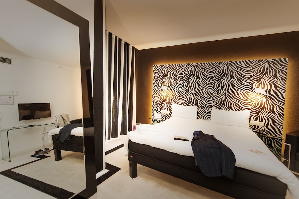 Habitación estándar con 1 cama queen - size del hotel Ibis Styles La Rioja Arnedo