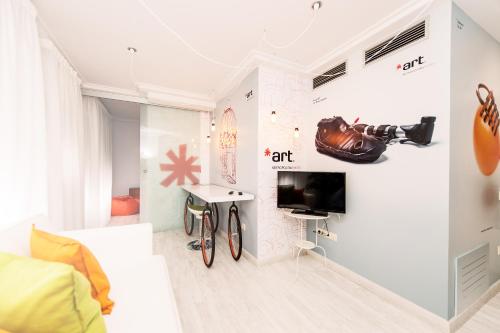 Suite familiar con 2 habitaciones comunicadas del hotel Ibis Styles La Rioja Arnedo. Foto 5