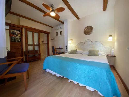 Habitación doble en la planta baja - 1 o 2 camas del hotel Garahotel. Foto 5