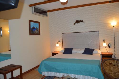 Habitación Doble 1 o 2 camas - Planta Superior del hotel Garahotel. Foto 4