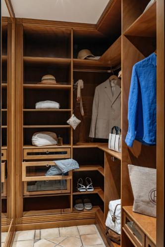 Habitación Premier del hotel Melia Hacienda del Conde. Foto 2