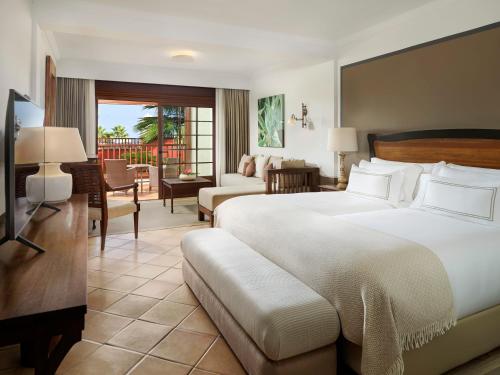 Habitación Premier del hotel Melia Hacienda del Conde
