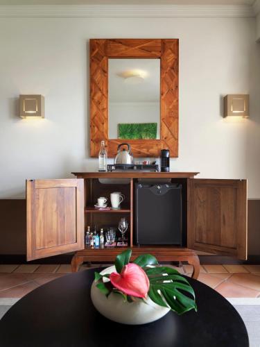 Suite Junior Singular del hotel Melia Hacienda del Conde
