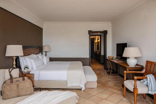 Suite Junior Singular del hotel Melia Hacienda del Conde. Foto 2