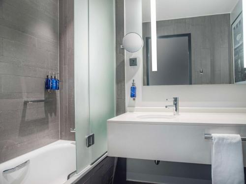 Premium Room - Panoramic View del hotel Radisson Blu Waterfront Hotel, Stockholm. Foto 3