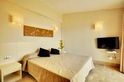 Villa 3 dormitorios del hotel Sun Bay Villas. Foto 1