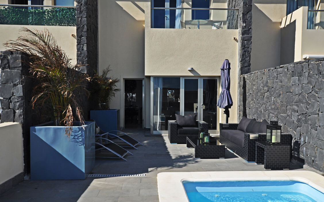 Villa 3 dormitorios con piscina privada del hotel Sun Bay Villas. Foto 1