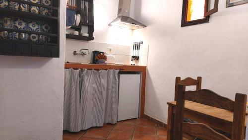 Standard Apartment (2 Adults) del hotel Monasterio de San Antonio. Foto 25