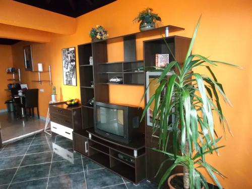 Superior Apartment (2 Adults) del hotel Monasterio de San Antonio. Foto 15