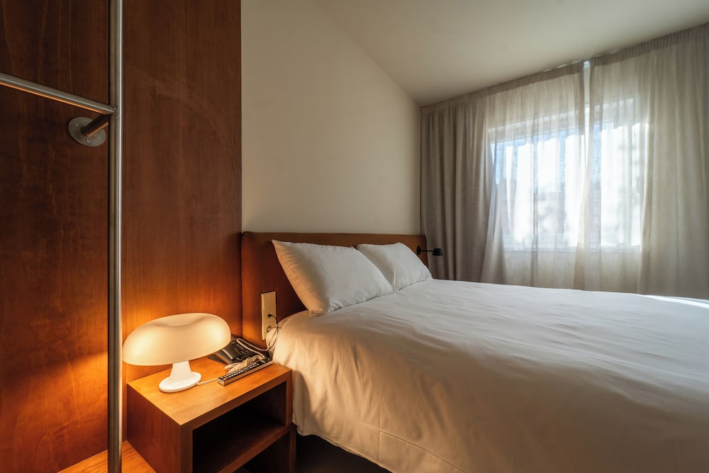 Habitación estándar, 1 cama doble, accesible para personas con discapacidad del hotel Ibis Valencia Alfafar. Foto 2