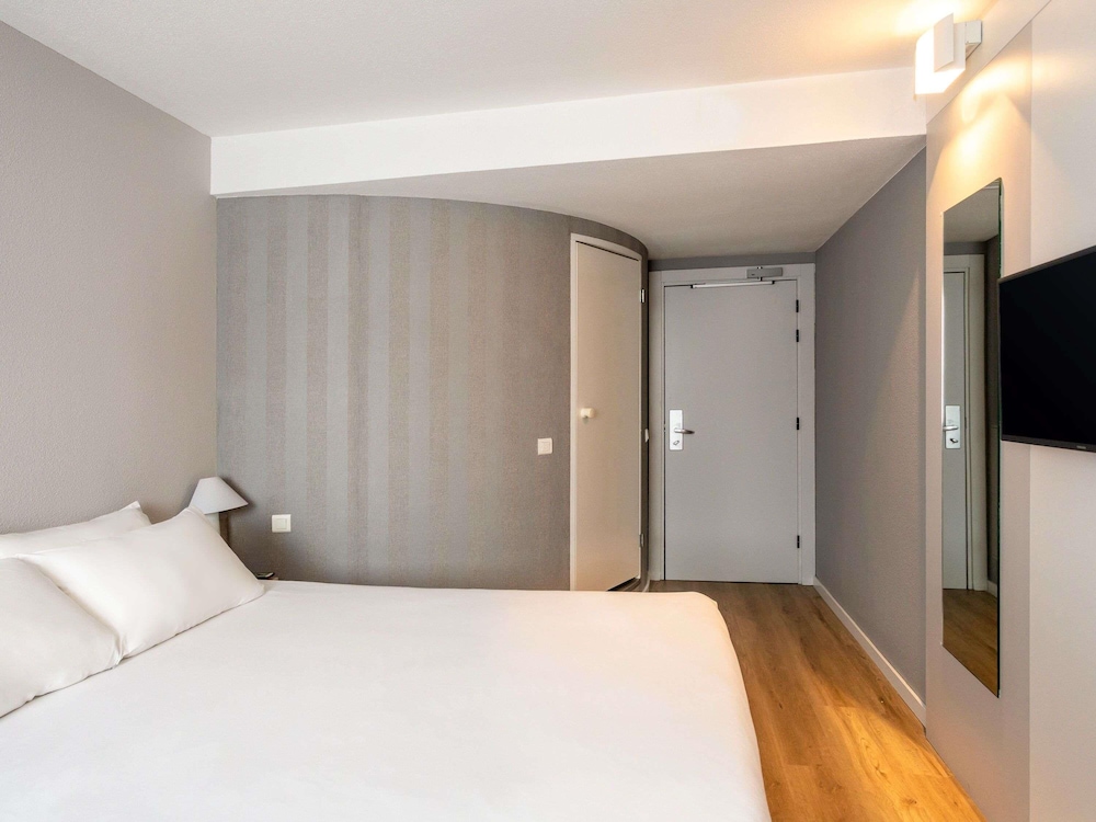 Habitación estándar, 1 cama doble del hotel Ibis Valencia Alfafar. Foto 4