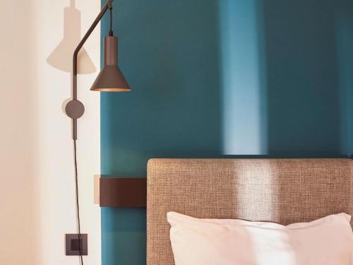 Habitación Doble Superior - 2 camas del hotel Ibis Madrid Aeropuerto Barajas. Foto 4