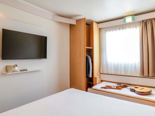 Habitación Familiar del hotel Ibis Bilbao Barakaldo. Foto 4