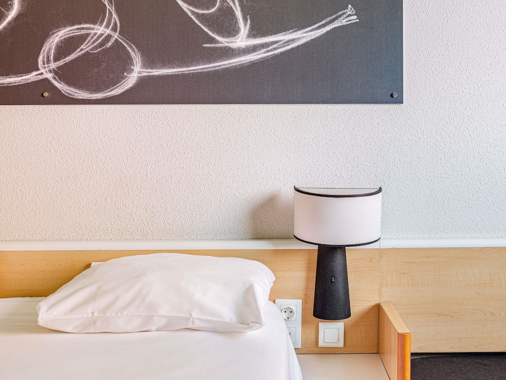 Habitación estándar, 1 cama doble del hotel Ibis Madrid Fuenlabrada. Foto 1