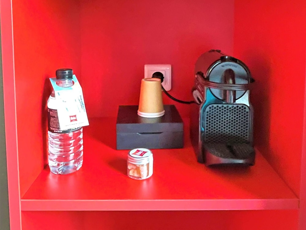 Habitación Confort doble del hotel Ibis Madrid Fuenlabrada. Foto 5