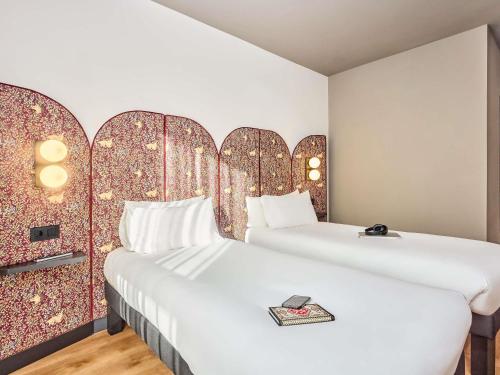 Habitación Standard con 2 camas individuales del hotel Ibis Styles Madrid Centro Maravillas. Foto 8