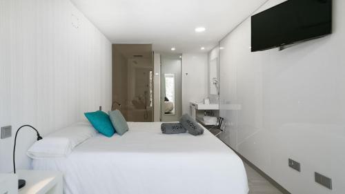 Habitación Doble Estándar del hotel Seven & Wellness - Gay Men Only. Foto 5