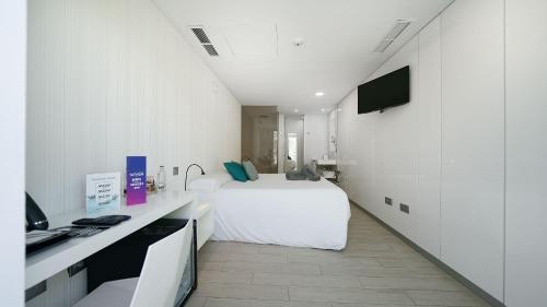 Habitación Doble Estándar del hotel Seven & Wellness - Gay Men Only. Foto 6