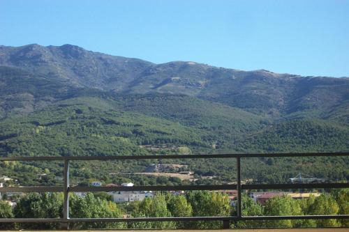 Suite Junior con vistas a la montaña del hotel Spa Sinagoga. Foto 4