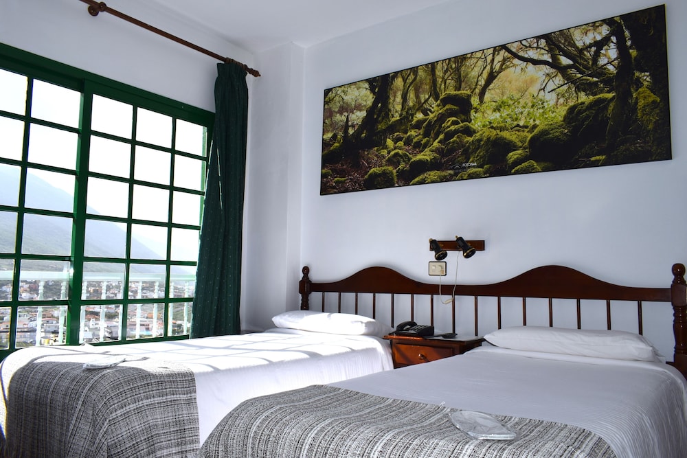 Habitación doble del hotel Ida Inés. Foto 2