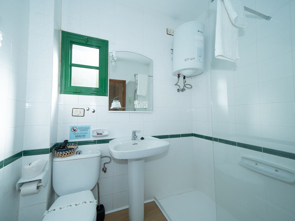 Habitación doble del hotel Ida Inés. Foto 4
