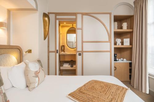 2 Habitaciones Dobles contiguas del hotel Le Monna Lisa by Inwood Hotels. Foto 2