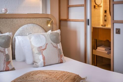 Habitación Doble Clásica del hotel Le Monna Lisa by Inwood Hotels. Foto 3