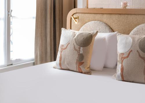 Habitación Doble Clásica del hotel Le Monna Lisa by Inwood Hotels. Foto 6