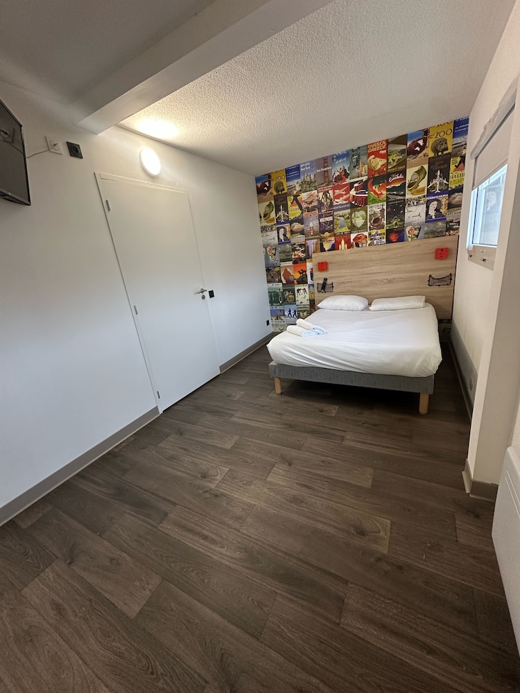 Habitación, 1 cama doble, accesible para personas con discapacidad, baño privado del hotel F1 Strasbourg Sud La Vigie. Foto 4