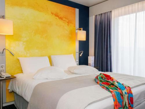Privilege Room with 1 Double Bed, Balcony/shared terrace del hotel Mercure Rouen Centre Cathedrale. Foto 6